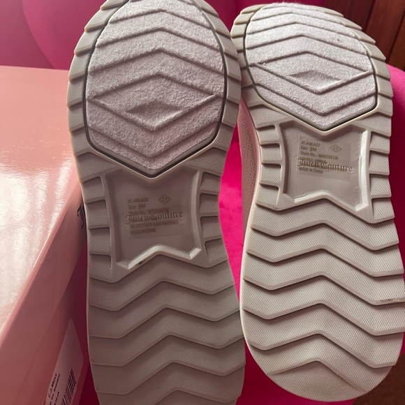 NWT Juicy Couture sneakers! - Picture 8 of 8